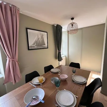 Apartment La Vie En Rose Granville